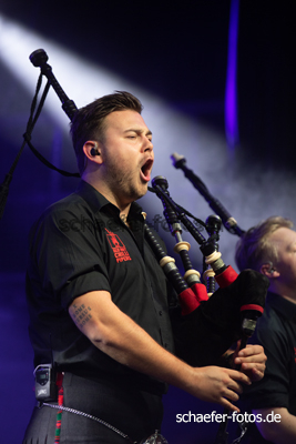 Preview Red_Hot_Chilli_Pipers_(c)Michael-Schaefer_Wolfha2243.jpg
